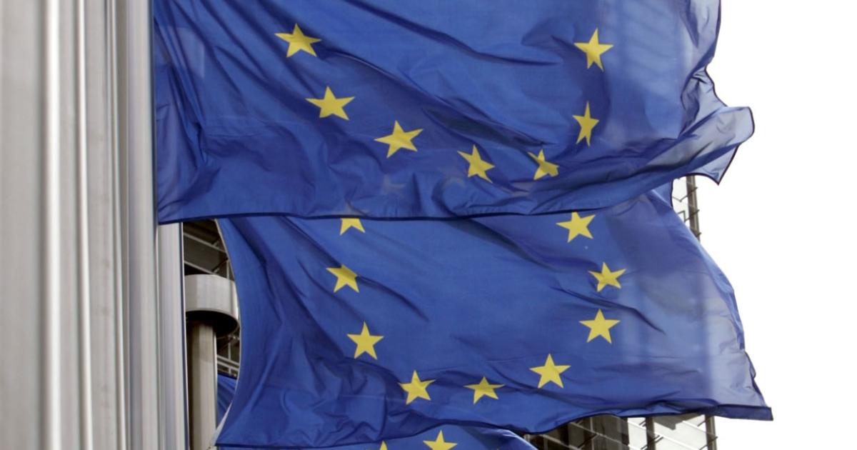 https://www.gazzettadiparma.it/resizer/1200/630/true/2024_12_12/BANDIERE_UNIONE_EUROPEA_-1733992801422.jpg--quelle_carte_che_l_europa_ha_ma_che_non_sa_come_giocare.jpg?1733992801898