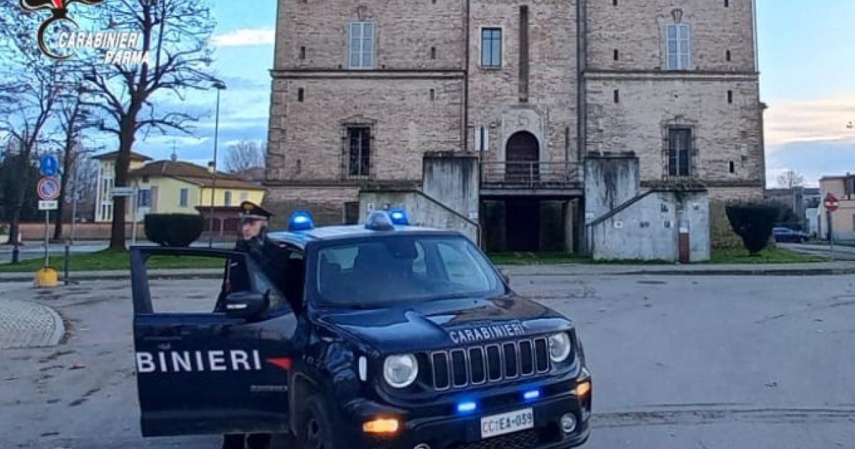 https://www.gazzettadiparma.it/resizer/1200/630/true/2025_09_06/06.09.2025_Sissa_foto_x_denuncia_truffa-1757148521437.jpg--sissa_tre_casali__pensa_di_avre_acquistato_un_pc_ma_il_pacco_vuoto__denunciato_50enne_italiano.jpg?1757148521453