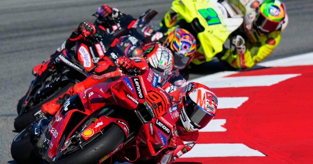 https://www.gazzettadiparma.it/resizer/1200/630/true/2025_09_06/MARC-1757165437080.jpg--marc_marquez_vince_la_sprint_in_catalunya.jpg?1757165437821