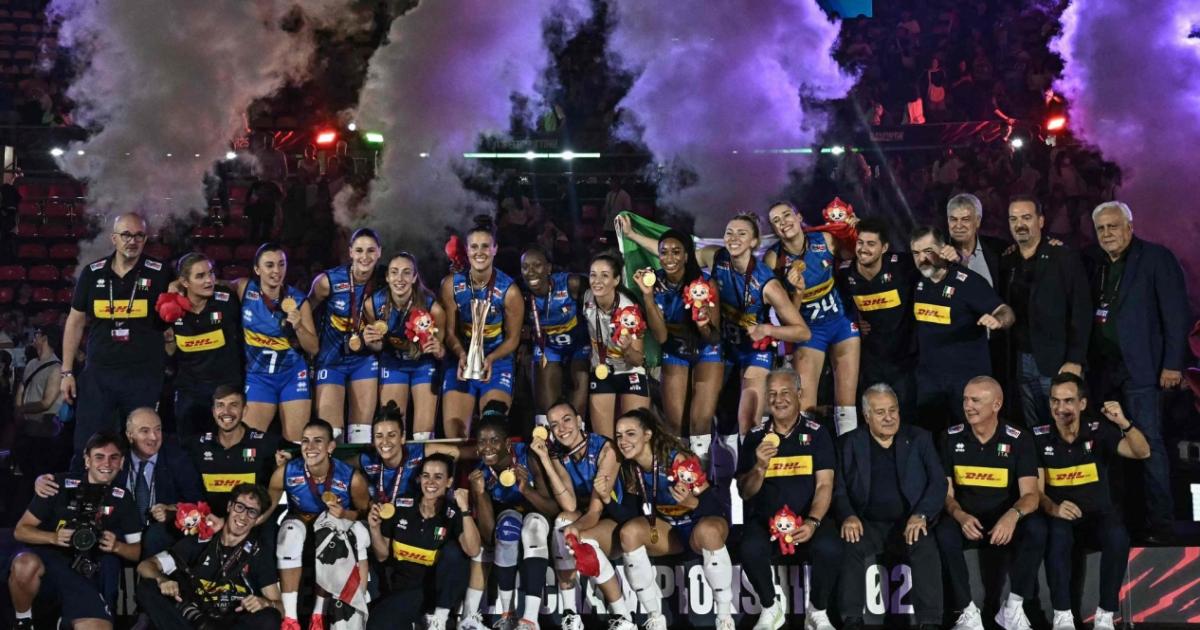 https://www.gazzettadiparma.it/resizer/1200/630/true/2025_09_07/volley-1757259387132_1757259427.jpg--leggendarie__le_azzurre_del_volley__anche__campionesse_del_mondo__battuta_al_tie_nreak_la_turchia.jpg?1757259427178