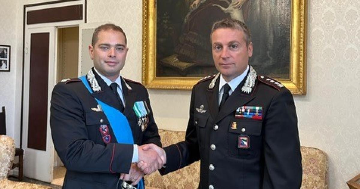 https://www.gazzettadiparma.it/resizer/1200/630/true/2025_09_08/08.09.2025_Foto_Maggiore_Ottavio_TOSONI_nuovo_Comandante_Compagnia_Carabinieri_Parma-1757329493018_1757329521.jpg--il_maggiore_ottavio_tosoni__ha_assunto_il_comando_della_compagnia_carabinieri_di_pama.jpg?1757329521135