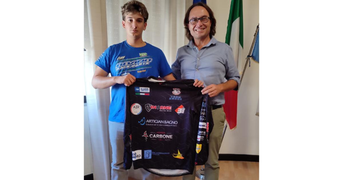 https://www.gazzettadiparma.it/resizer/1200/630/true/2025_09_10/pag22-1757491792718.jpg--diego_giubblesi__a_soli_17_anni_gia_un_eccellenza_nelle_moto.jpg?1757491792772