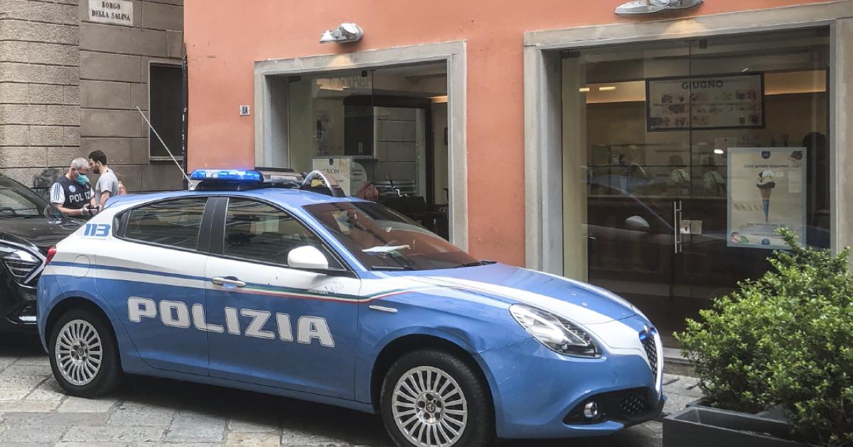 https://www.gazzettadiparma.it/resizer/1200/630/true/2025_09_30/volante_grom-1759240217681.jpg--scatta_il_divieto_di_accesso_a_locali_pubblici_per_un_cittadino_italiano.jpg?1759240217714