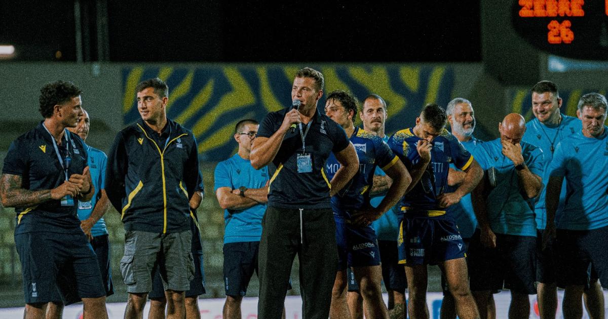 https://www.gazzettadiparma.it/resizer/1200/630/true/2025_10_01/Giovanni_Licata_annuncio_stadio_Lanfranchi-1759316864246.jpg--zebre_parma__il_capitano_licata_rinnova_fino_al_2028.jpg?1759316864281