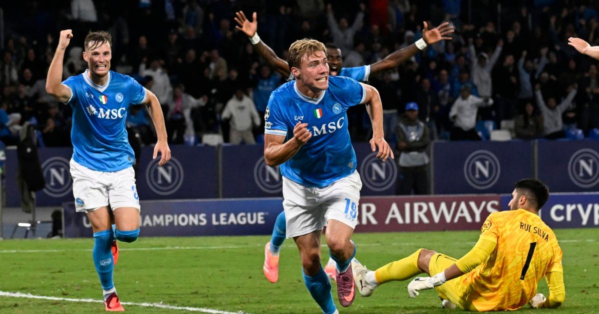 https://www.gazzettadiparma.it/resizer/1200/630/true/2025_10_01/napspor-1759352258601.jpg--il_napoli_piega_lo_sporting__juve_2_2_col_villareal.jpg?1759352259217