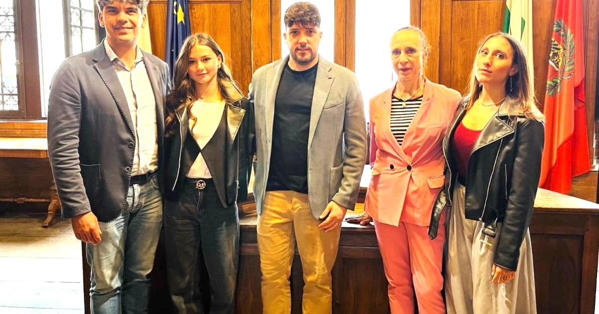 https://www.gazzettadiparma.it/resizer/1200/630/true/2025_10_04/alice_rizzo-1759563114743.jpg--alice_rizzo__la_ballerina_scelta_da_roberto_bolle.jpg?1759563114775