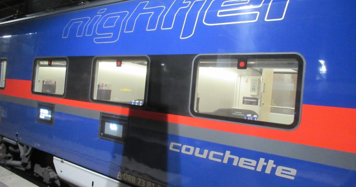 https://www.gazzettadiparma.it/resizer/1200/630/true/2025_10_07/Treno_Monaco_1_PRINCIPALE-1759822923439.jpg--alle_21_17_il__nightjet__austriaco_per_monaco_di_baviera_e_vienna__al_ritorno_arrivo_alle_7_10__due_nuovi_treni_internazionali_per_la_stazione_di_parma_fino_al_13_dicembre.jpg?1759822923487