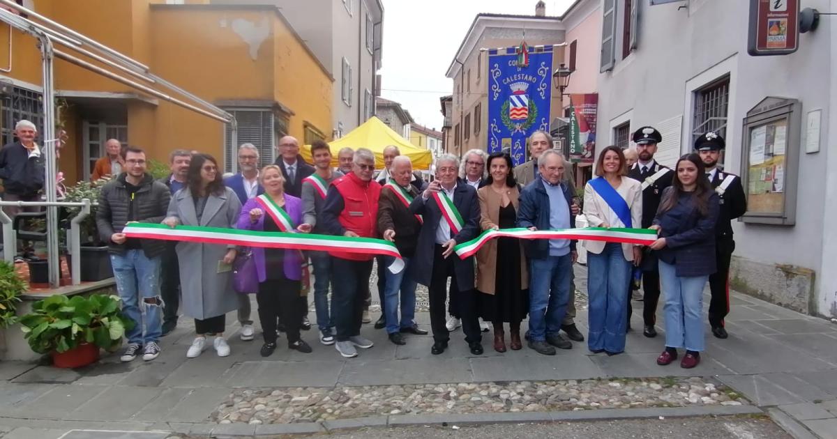 https://www.gazzettadiparma.it/resizer/1200/630/true/2025_10_12/calestano_montag_inaugurazione_fiera-1760297665425.jpeg--.jpeg?1760297665610