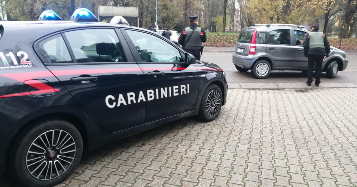 https://www.gazzettadiparma.it/resizer/1200/630/true/2025_10_19/IMG-20231206-WA0024-1760871400618.jpg--montecchio__prima_la_fuga_in_auto__poi_la_testata_ai_carabinieri__denunciati.jpg?1760871401179