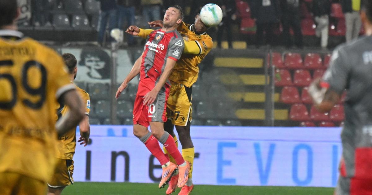 https://www.gazzettadiparma.it/resizer/1200/630/true/2025_10_20/cremo-1760992013927.jpg--primo_gol_di_zaniolo_in_campionato__tra_cremonese_e_udinese_finisce_1_1___risultati_e_classifica.jpg?1760992014527