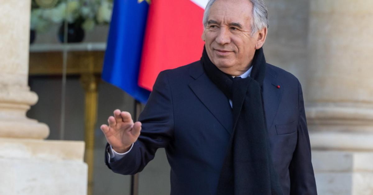 https://www.gazzettadiparma.it/resizer/1200/630/true/ansa/2025_01_14/0143dd71d3744456e32007bd8b14b731.jpg--francia__e_crisi_di_governo__votata_la_sfiducia__domattina_bayrou_presentera_le_dimissioni_a_macron.jpg