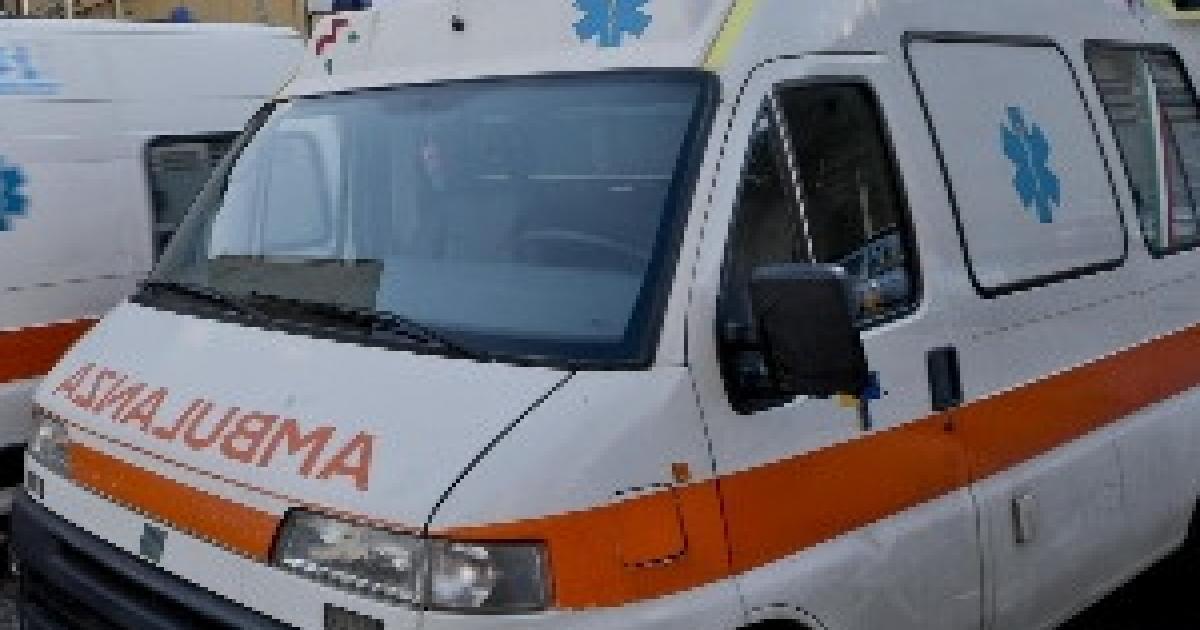 https://www.gazzettadiparma.it/resizer/1200/630/true/gn4/2427/GN4_DAT_2427490_1758642905.jpg--un_auto_si_scontra_con_uno_scooter_a_fidenza__minorenne_trasportato_all_ospedale.jpg?1758642905612