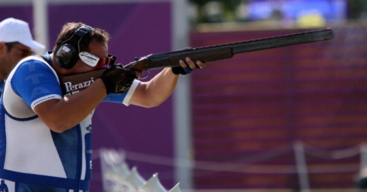 https://www.gazzettadiparma.it/resizer/1200/630/true/gn4/259/GN4_DAT_259421.jpg--tiro_a_volo__italia_oro_mondiale_del_trap_squadra_mista.jpg