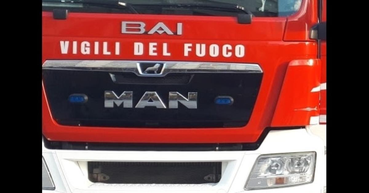 https://www.gazzettadiparma.it/resizer/1200/630/true/gn4/6585/GN4_DAT_6585448.jpg--turista_inglese_rimane_bloccato_con_la_macchina_in_fondo_a_una_strada__intervengono_i_vigili_del_fuoco.jpg