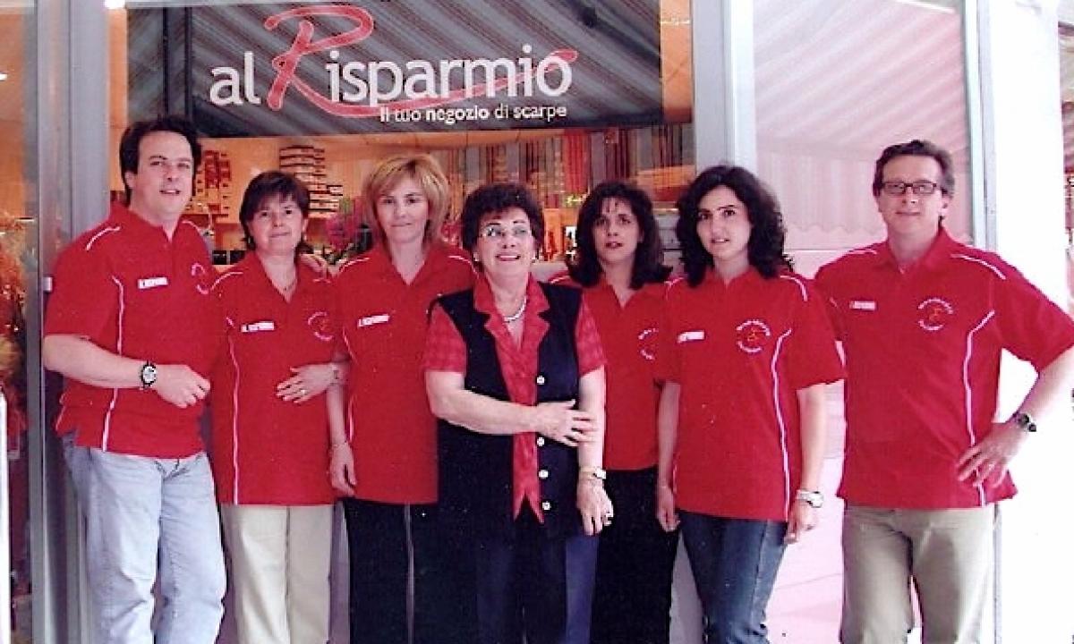 Al Risparmio, chiude dopo 62 anni il negozio di scarpe di via Montanara -  Gazzetta di Parma