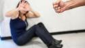 Obbligava la compagna 16enne a prostituirsi: arrestato un 40enne