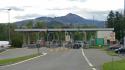 Auto sbatte contro il guard rail sull'Autocisa a Fornovo
