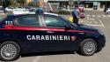 Due ragazze si baciano alla festa del Lambrusco: insultate e aggredite nel Modenese