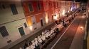 Via Salute è il cuore della parmigianità: tutti a tavola con "una notte di fine estate" - Le foto