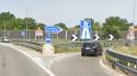 Auto contromano in tangenziale nord si scontra con un furgone: un ferito. Lunghe code