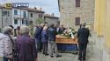 Caso Ollari, oggi i funerali a Calestano; da esami nuovi dubbi su cause morte