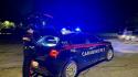 Schiamazzi e rumori molesti in condominio: i Carabinieri intervengono e trovano la droga sul tavolo