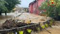 Maltempo: bloccati ai piani alti, evacuati con l'elicottero