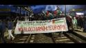Corteo pro Pal blocca la ferrovia Pisa-Lucca