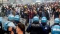 Scontri a Milano, Gip convalida arresto 36enne e lo scarcera