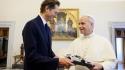 Il papa ha incontrato John Elkann e sua moglie Lavinia