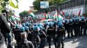 Corteo Pro Pal verso aeroporto torinese bloccato da polizia
