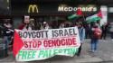 Milano, protesta davanti al McDonald's di corso Buenos Aires contro Israele