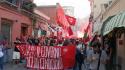 In corteo con bandiere e fumogeni per la Palestina a Cagliari