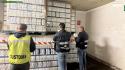 Sequestro 900mila confezioni shampoo e profumatori contraffatti