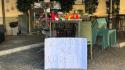 Giovane ucciso: cartello davanti a pub, ergastolo per chi uccide