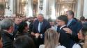 Applauso accoglie la bara di Paolo nella cattedrale di Palermo