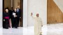 Il Papa a movimenti popolari, terra, casa e lavoro sacri