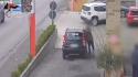 Aggredisce la ex, titolare impianto benzina la salva; arrestato