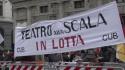 "Soldi ai teatri e alla cultura", la protesta in piazza della Scala
