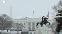 Usa, una tempesta invernale ricopre Washington di neve
