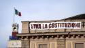 'Viva la Costituzione', a Torino nuovo striscione in piazza San Carlo