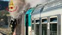 Treno evacuato nel Mugello, a fuoco il locomotore a gasolio
