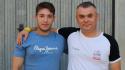 Si diploma in contemporanea al figlio