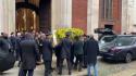 Conclusi i funerali di Ornella Vanoni, l'abbraccio di Milano