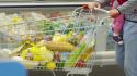 Carrello della spesa, i prezzi rallentano ma il caro vita resta