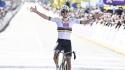 Pogacar vince il Giro delle Fiandre, Van der Poel ed Evenepoel sul podio