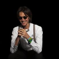 Alberto Fortis apre il decennale di Mangiamusica