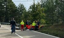 Casola, motocilistica finisce contro guardrail dopo la curva "maledetta. Vola l'elisoccorso