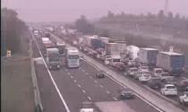 A1, incidente fra Reggio e Terre di Canossa-Campegine: 4 chilometri di coda. Rallentamenti in Autocisa