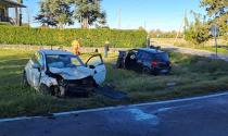 Violento scontro tra due auto in via Resga: soccorsi sul posto